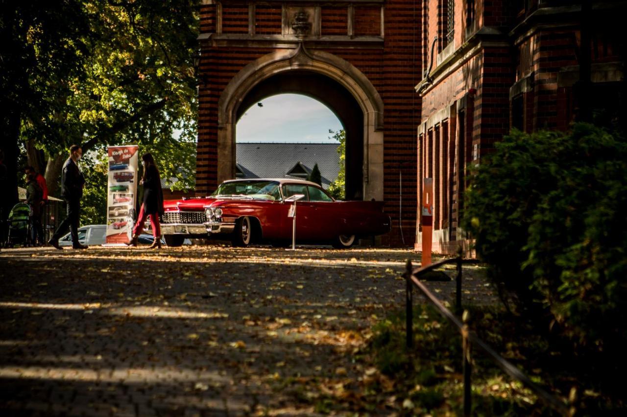 Palac Wąsowo Exteriör bild