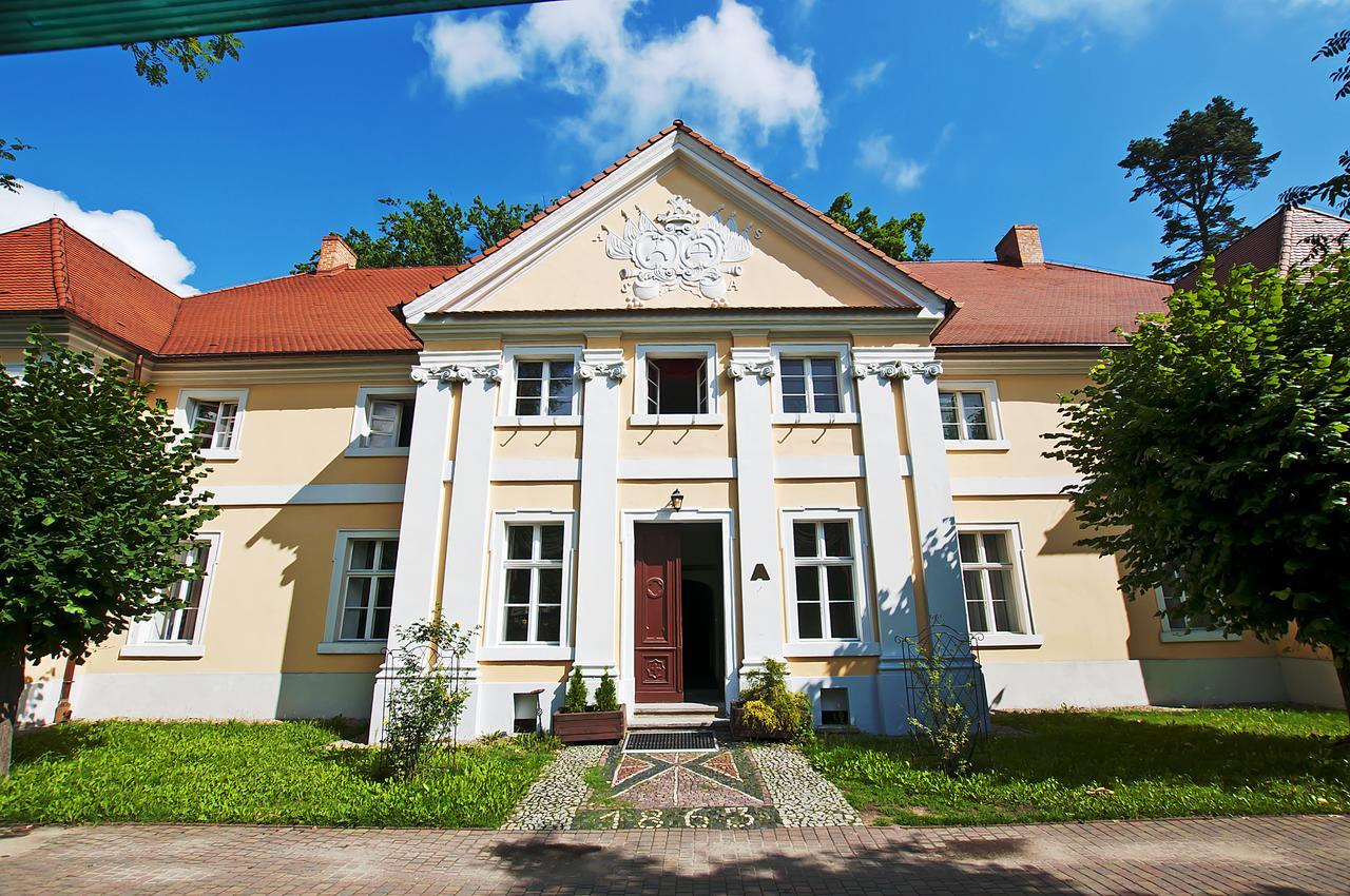 Palac Wąsowo Exteriör bild